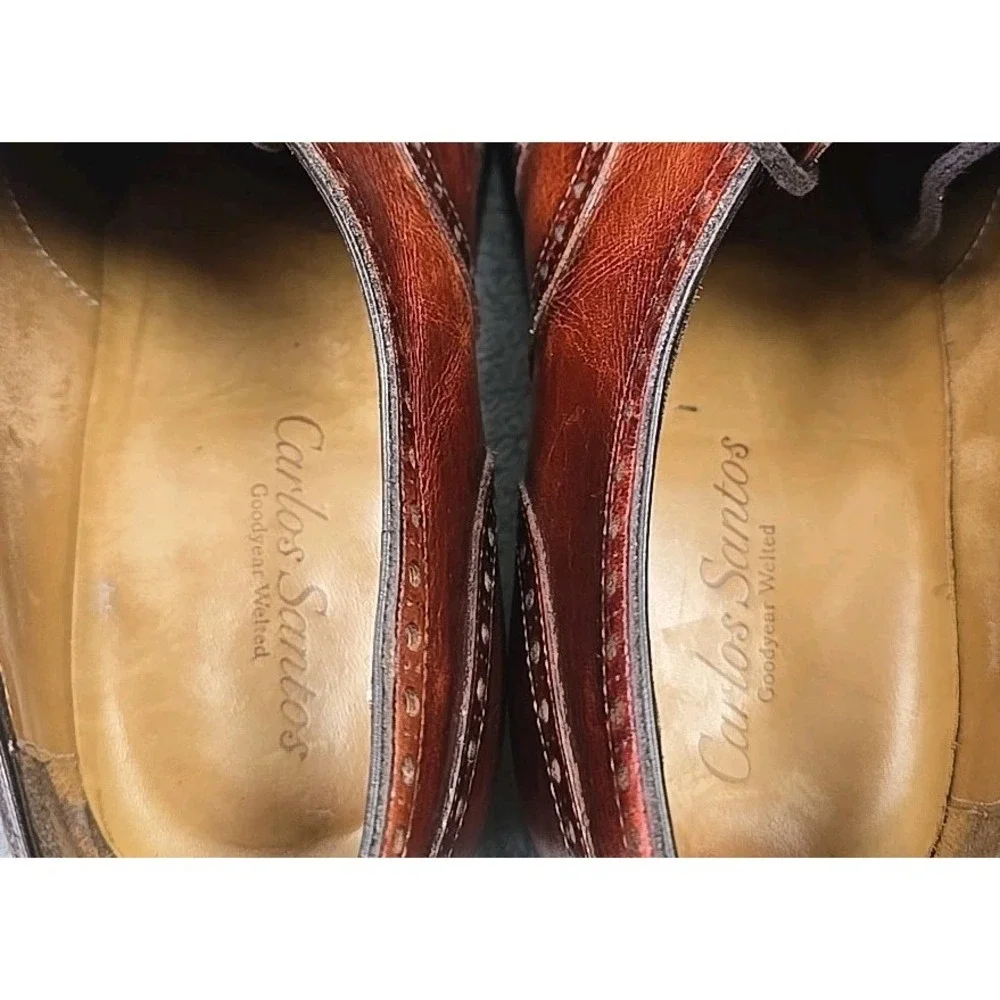 Carlos Santos sole wear